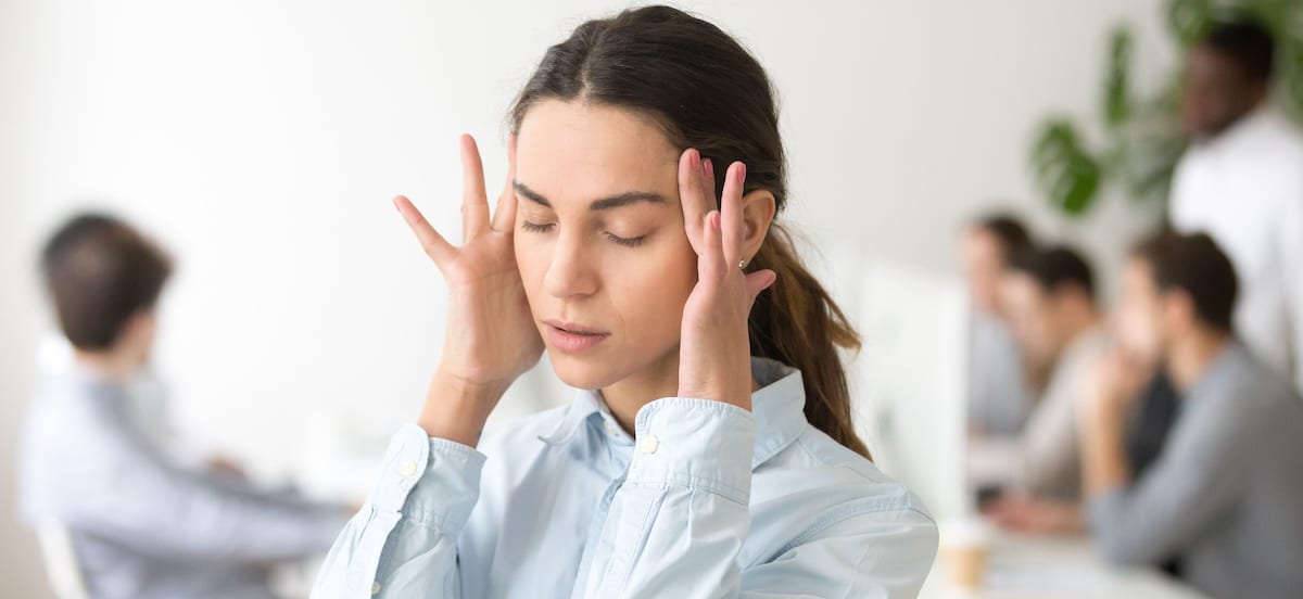 Dans un open-space, le bruit peut vite devenir un problème, c'est un des inconvénients du manque de civisme en flex office
